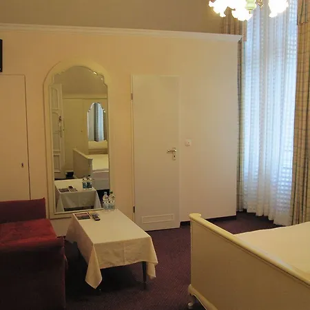 Fasanenhaus Гостевой дом 3*