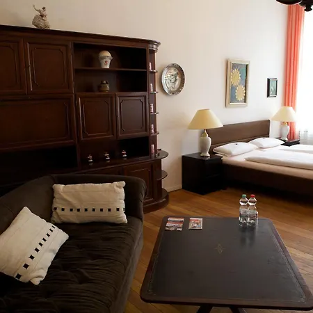 Fasanenhaus Гостевой дом Берлин