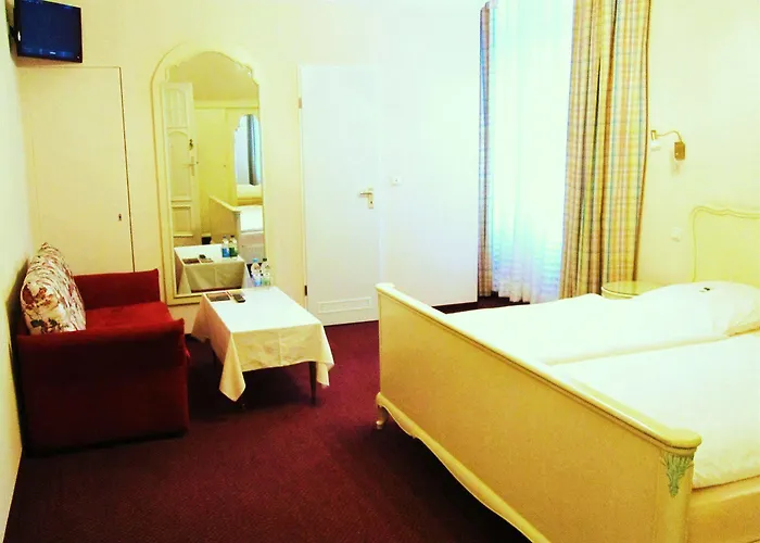 Konukevi Fasanenhaus 3*