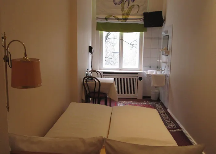 Fasanenhaus Konukevi 3*