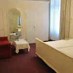 Fasanenhaus 3* ベルリン