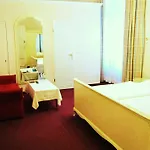 ゲストハウス Fasanenhaus 3*