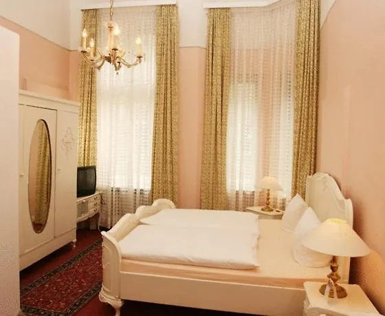 Fasanenhaus بيت ضيافة